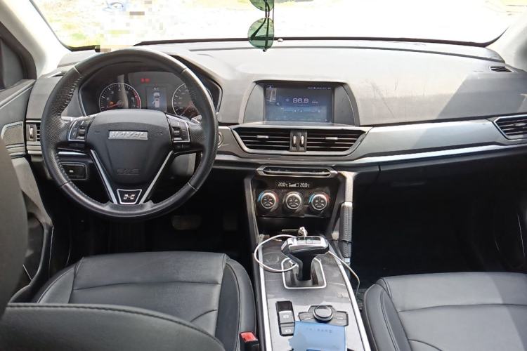 Used Haval H6 2018 Sport Edition 1.5T Automatic Two-Wheel Drive Elite Model China V Standard Center Console