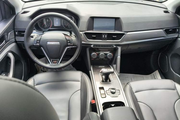 Used Haval H6 2018 Red-Label Sport Edition 1.5T Automatic Two-Wheel Drive Elite Model Center Console