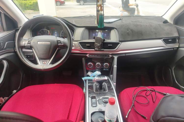 Used Haval H6 2018 Red-Label Sport Edition 1.5T Automatic Two-Wheel Drive Elite Model Center Console