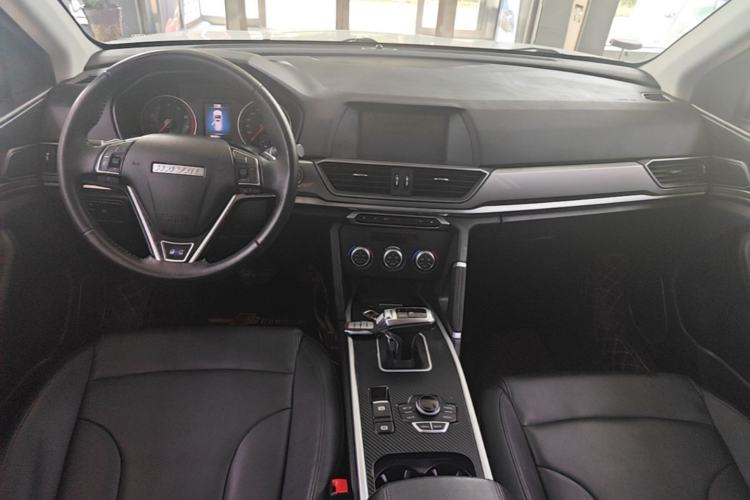 Used Haval H6 2018 Blue Label Sport Edition 1.5T Automatic Two-Wheel Drive Elite Model Center Console