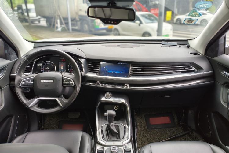 Used Haval H6 2018 Blue-Label 1.5T Automatic Luxury Model Center Console
