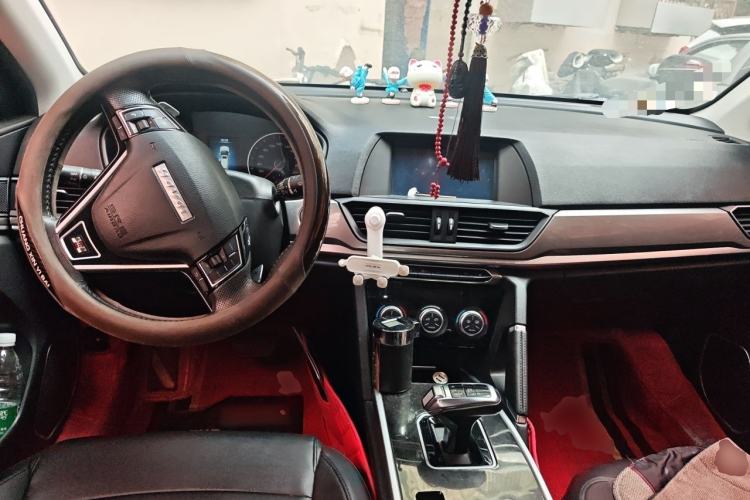 Used Haval H6 2018 Red-Label Sport Edition 1.5T Automatic Two-Wheel Drive Prestige Model Center Console