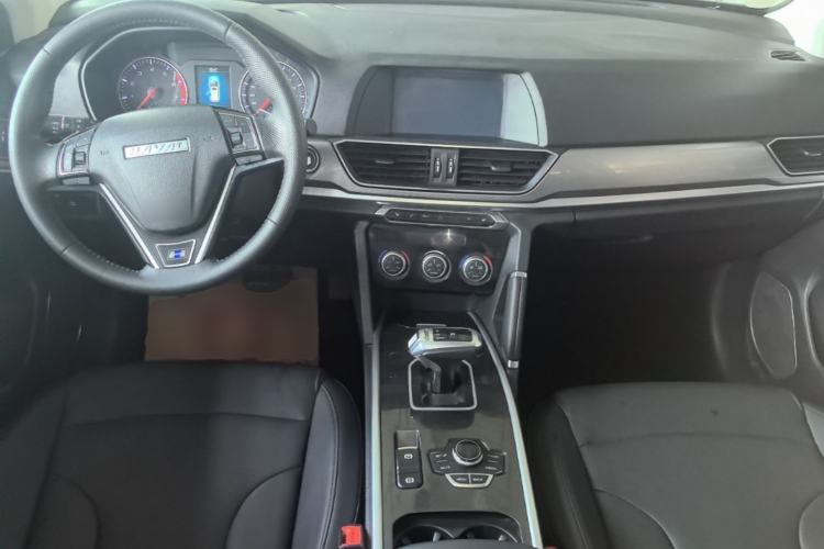 Used Haval H6 2018 Blue Label Sport Edition 1.5T Automatic Two-Wheel Drive Elite Model Center Console