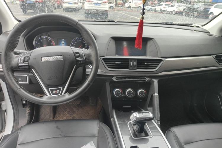Used Haval H6 2018 Red-Label Sport Edition 1.5T Automatic Two-Wheel Drive Elite Model Center Console