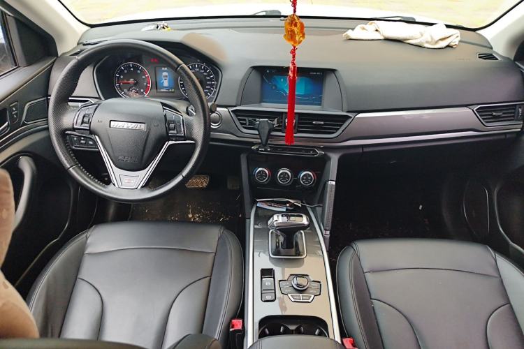 Used Haval H6 2018 Sport Edition 1.5T Automatic Two-Wheel Drive Elite Model China V Standard Center Console