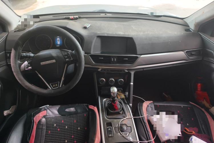 Used Haval H6 2018 Blue Label Sport Edition 1.5T Manual Two-Wheel Drive Elite Model Center Console