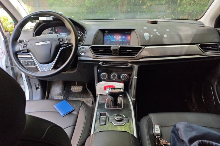 Used Haval H6 2018 Red-Label Sport Edition 1.5T Automatic Two-Wheel Drive Elite Model Center Console