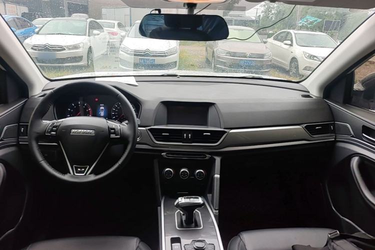 Used Haval H6 2018 Sport Edition 1.5T Automatic Two-Wheel Drive Elite Model China V Standard Center Console