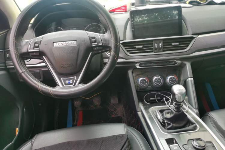 Used Haval H6 2018 Blue Label Sport Edition 1.5T Manual Two-Wheel Drive Elite Model Center Console