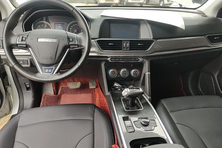Used Haval H6 2018 Blue Label Sport Edition 1.5T Automatic Two-Wheel Drive Prestige Model Center Console