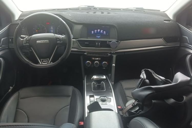Used Haval H6 2018 Blue Label Sport Edition 1.5T Automatic Two-Wheel Drive Elite Model Center Console