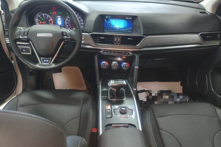 Used Haval H6 2018 Blue Label Sport Edition 1.5T Automatic Two-Wheel Drive Elite Model Center Console