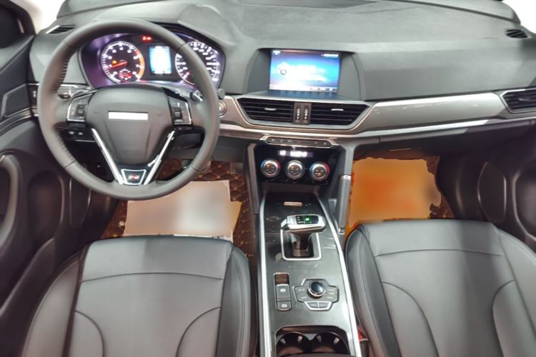 Used Haval H6 2018 Red-Label Sport Edition 1.5T Automatic Two-Wheel Drive Elite Model Center Console