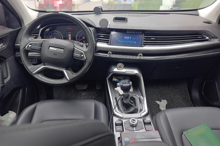 Used Haval H6 2018 Red-Label 2.0T Automatic Luxury Model Center Console