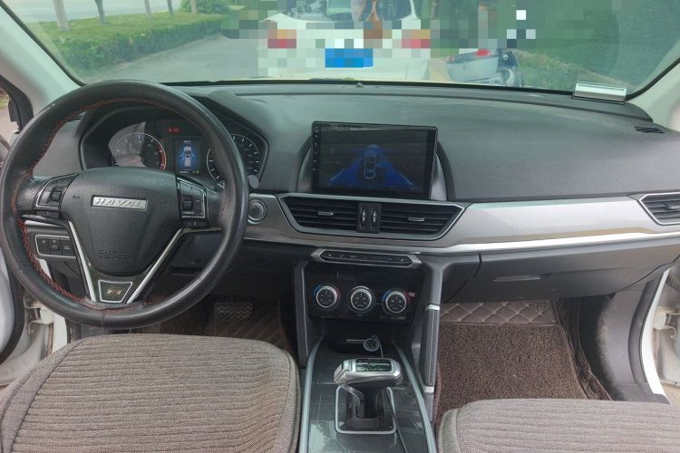 Used Haval H6 2018 Sport Edition 1.5T Automatic Two-Wheel Drive Elite Model China V Standard Center Console