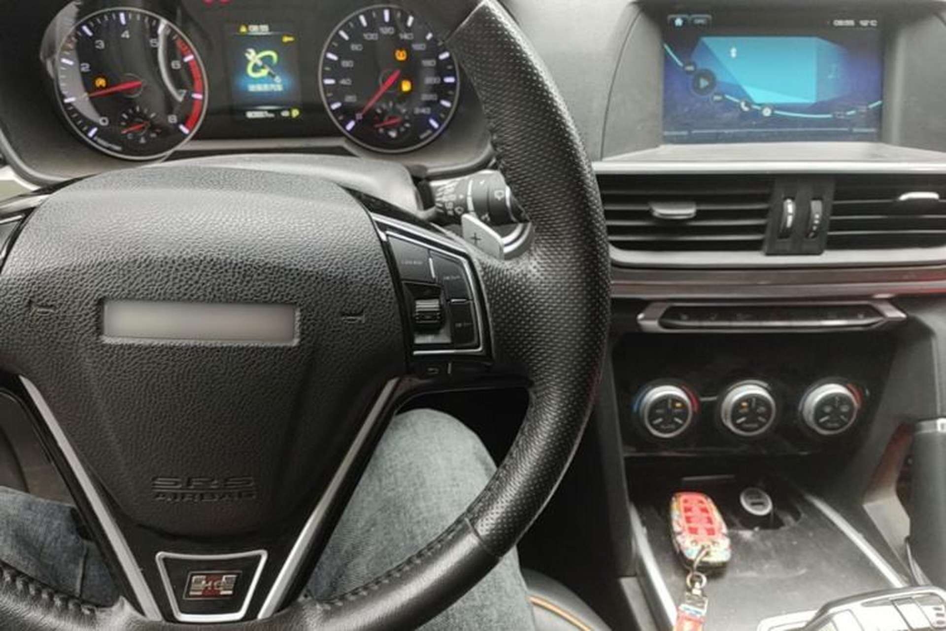Used Haval H6 2018 Red-Label Sport Edition 1.5T Automatic Two-Wheel Drive Prestige Model Center Console