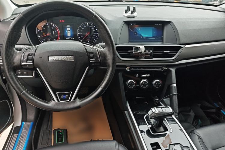 Used Haval H6 2018 Blue Label Sport Edition 1.5T Automatic Two-Wheel Drive Elite Model Center Console
