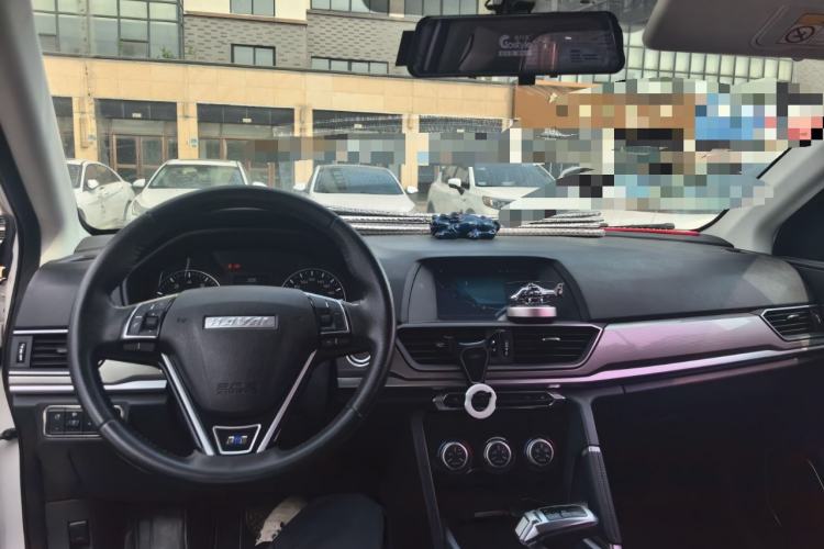 Used Haval H6 2018 Blue Label Sport Edition 1.5T Automatic Two-Wheel Drive Elite Model Center Console