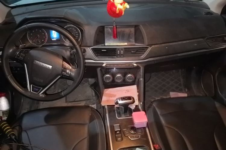 Used Haval H6 2018 Blue Label Sport Edition 1.5T Automatic Two-Wheel Drive Elite Model Center Console