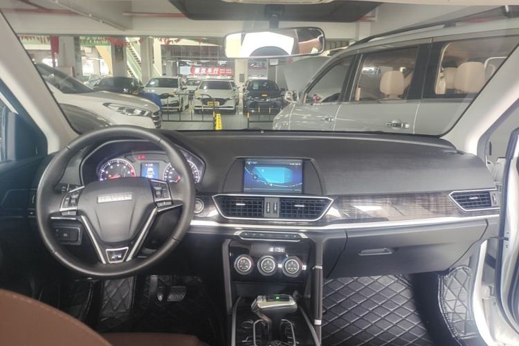 Used Haval H6 2018 Blue Label Sport Edition 1.5T Automatic Two-Wheel Drive Elite Model Center Console