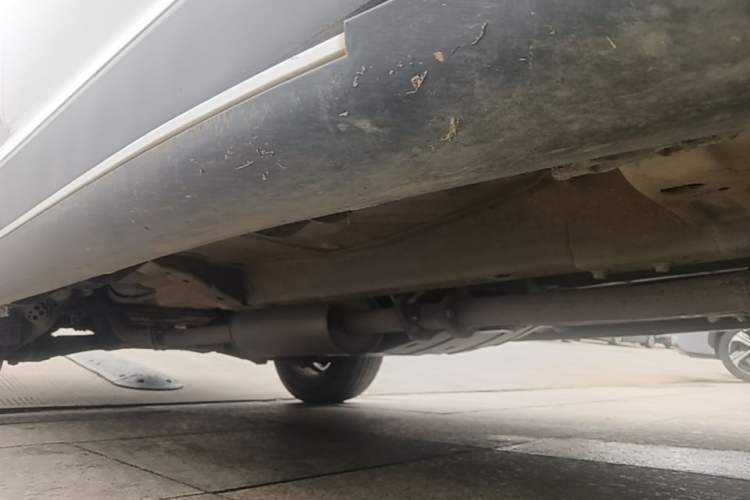 Used Haval H6  Chassis Front Right