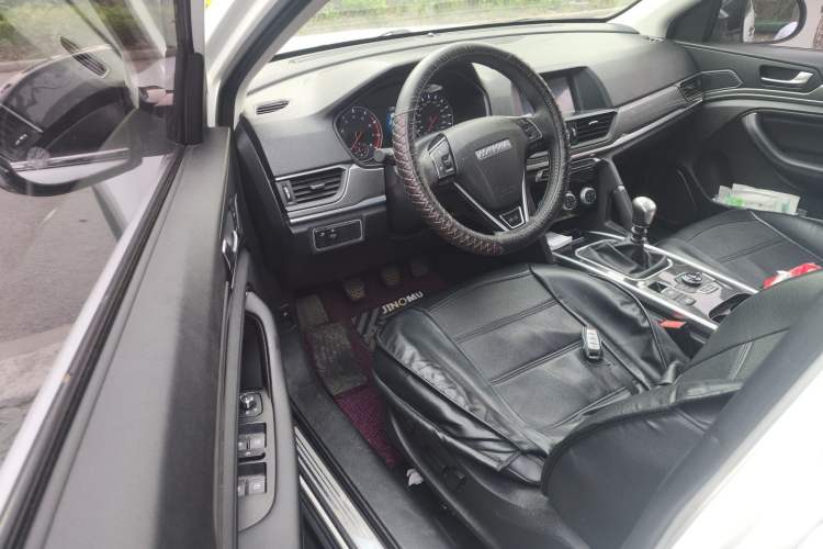 Used Haval H6 2018 Red-Label Sport Version 1.5T Manual Two-Wheel Drive Elite Model Driver Seat