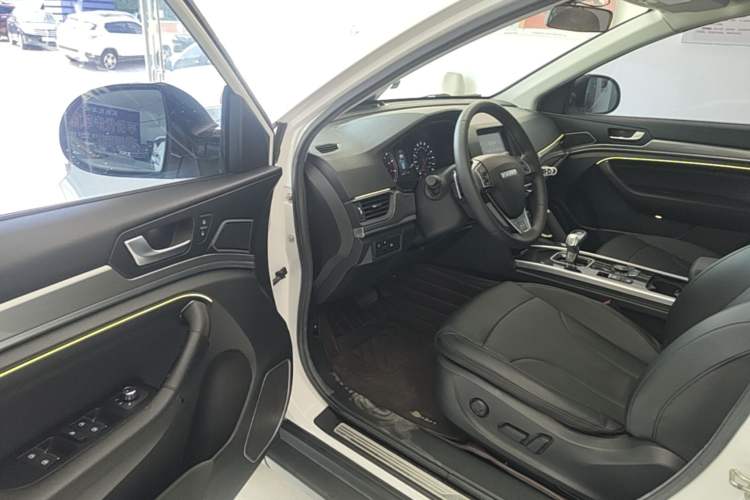 Used Haval H6 2018 Blue Label Sport Edition 1.5T Automatic Two-Wheel Drive Elite Model Driver Seat