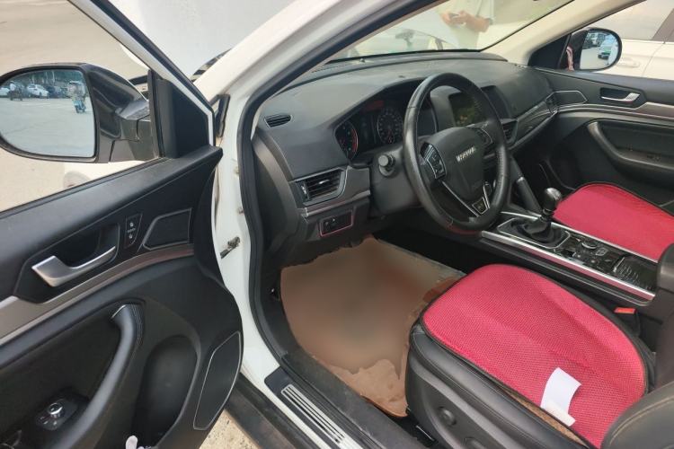 Used Haval H6 2018 Red-Label Sport Version 1.5T Manual Two-Wheel Drive Elite Model Driver Seat
