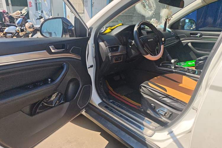 Used Haval H6 2018 Red-Label Sport Edition 1.5T Automatic Two-Wheel Drive Elite Model Driver Seat