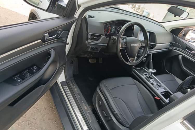 Used Haval H6 2018 Red-Label Sport Edition 1.5T Automatic Two-Wheel Drive Elite Model Driver Seat