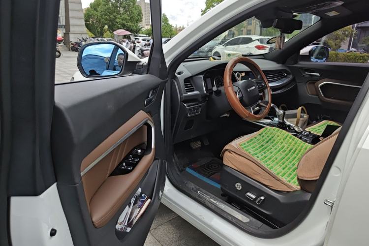 Used Haval H6 2018 Red-Label 1.5T Automatic Luxury Model Driver Seat