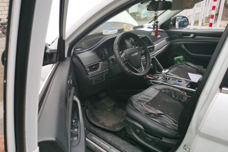 Used Haval H6 2018 Blue Label Sport Edition 1.5T Automatic Two-Wheel Drive Prestige Model Driver Seat