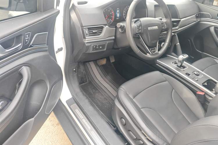 Used Haval H6 2018 Red-Label Sport Edition 1.5T Automatic Two-Wheel Drive Prestige Model Driver Seat