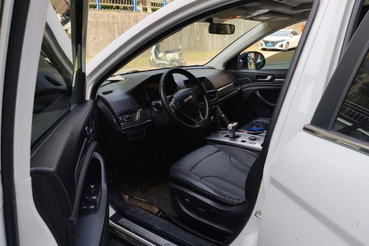 Used Haval H6 2018 Red-Label Sport Edition 1.5T Automatic Two-Wheel Drive Elite Model Driver Seat