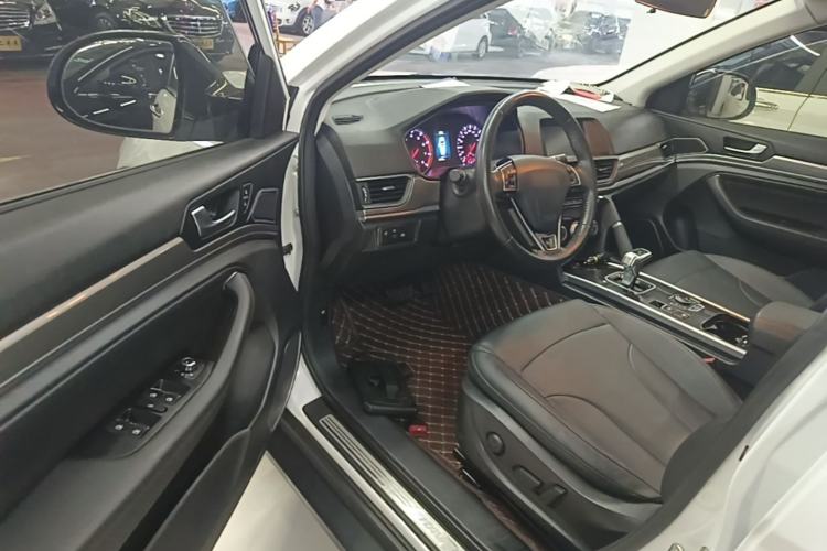 Used Haval H6 2018 Red-Label Sport Edition 1.5T Automatic Two-Wheel Drive Elite Model Driver Seat
