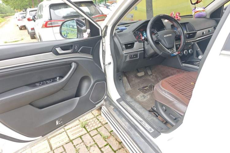Used Haval H6 2018 Red-Label Sport Edition 1.5T Automatic Two-Wheel Drive Elite Model Driver Seat