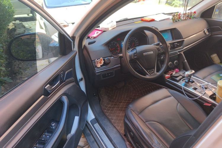 Used Haval H6 2018 Sport Edition 1.5T Automatic Two-Wheel Drive Elite Model China V Standard Driver Seat