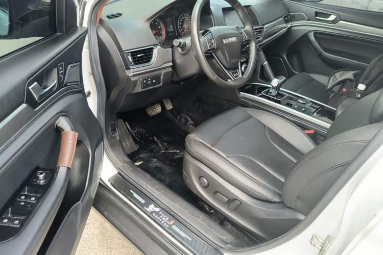 Used Haval H6 2018 Red-Label Sport Edition 1.5T Automatic Two-Wheel Drive Elite Model Driver Seat