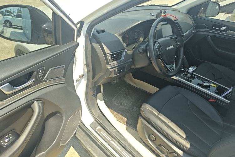 Used Haval H6 2018 Red-Label Sport Edition 1.5T Automatic Two-Wheel Drive Prestige Model Driver Seat