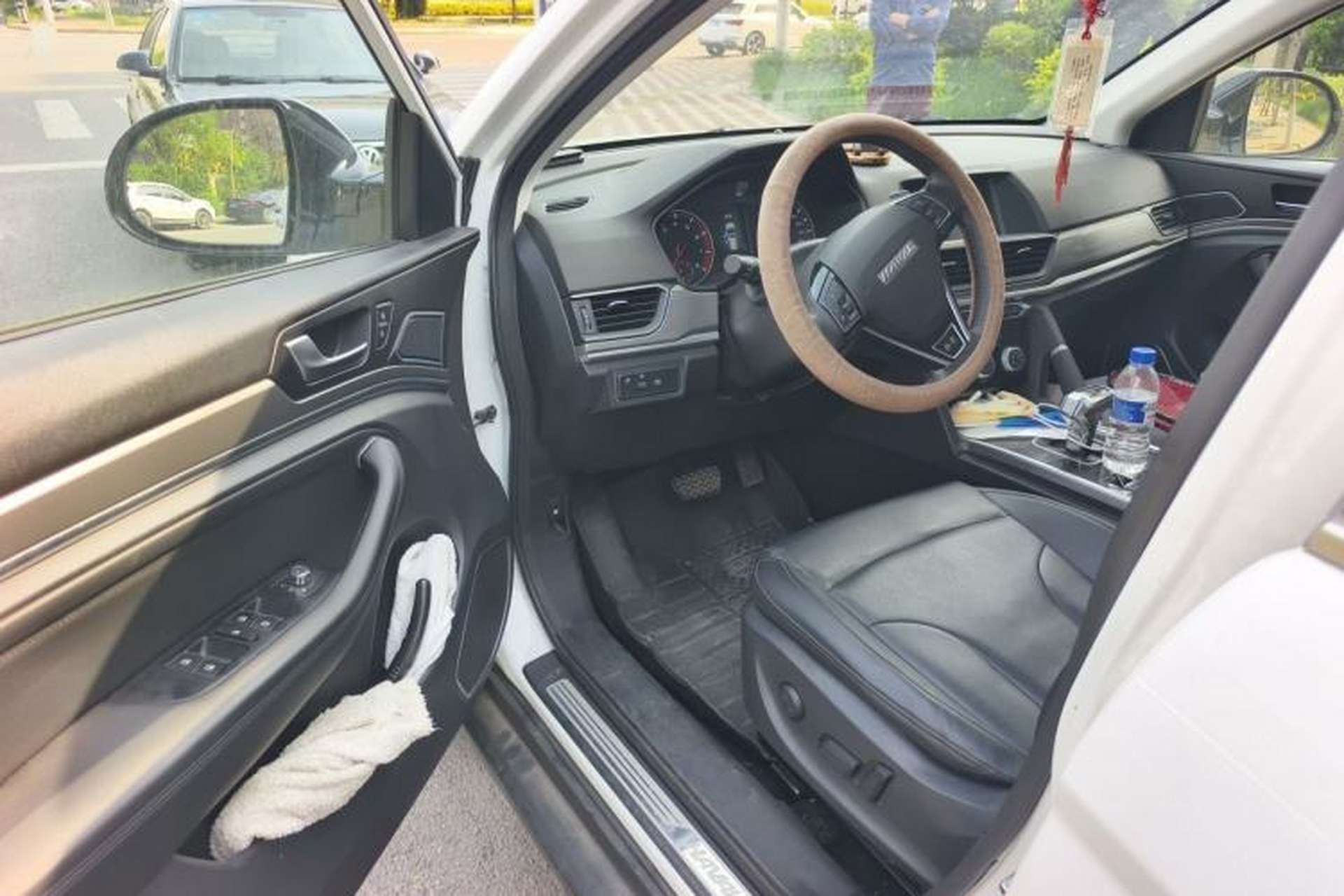 Used Haval H6 2018 Sport Edition 1.5T Automatic Two-Wheel Drive Prestige Model China V Standard Driver Seat