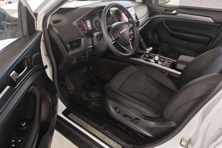 Used Haval H6 2018 Blue Label Sport Edition 1.5T Automatic Two-Wheel Drive Elite Model Driver Seat