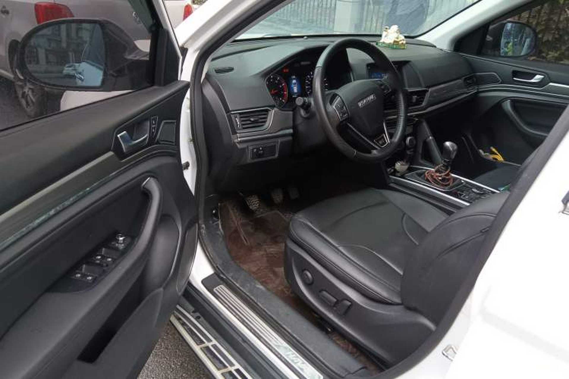 Used Haval H6 2018 Red-Label Sport Version 1.5T Manual Two-Wheel Drive Elite Model Driver Seat