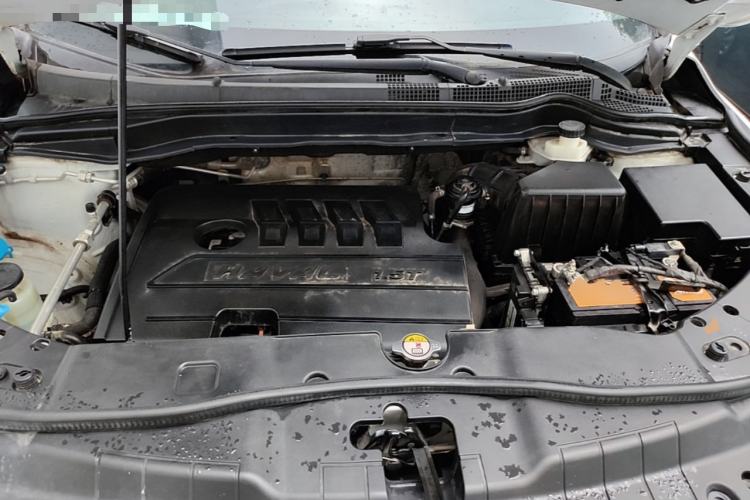 Used Haval H6 2018 Red-Label Sport Edition 1.5T Automatic Two-Wheel Drive Elite Model Engine Bay