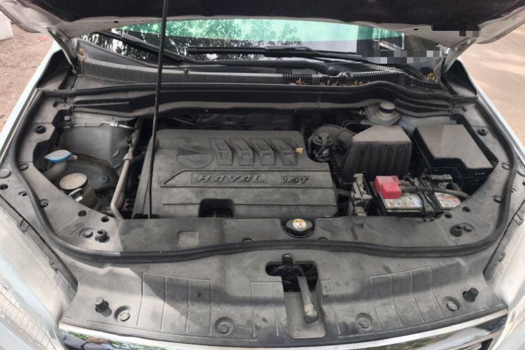 Used Haval H6 2018 Red-Label Sport Version 1.5T Manual Two-Wheel Drive Elite Model Engine Bay