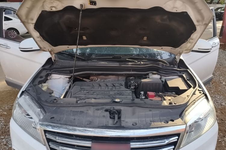Used Haval H6 2018 Red-Label Sport Version 1.5T Manual Two-Wheel Drive Elite Model Engine Bay