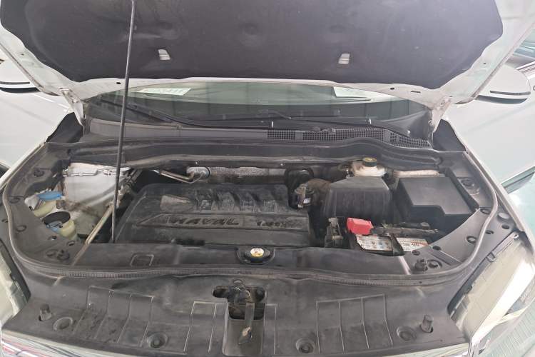 Used Haval H6 2018 Red-Label Sport Version 1.5T Manual Two-Wheel Drive Elite Model Engine Bay
