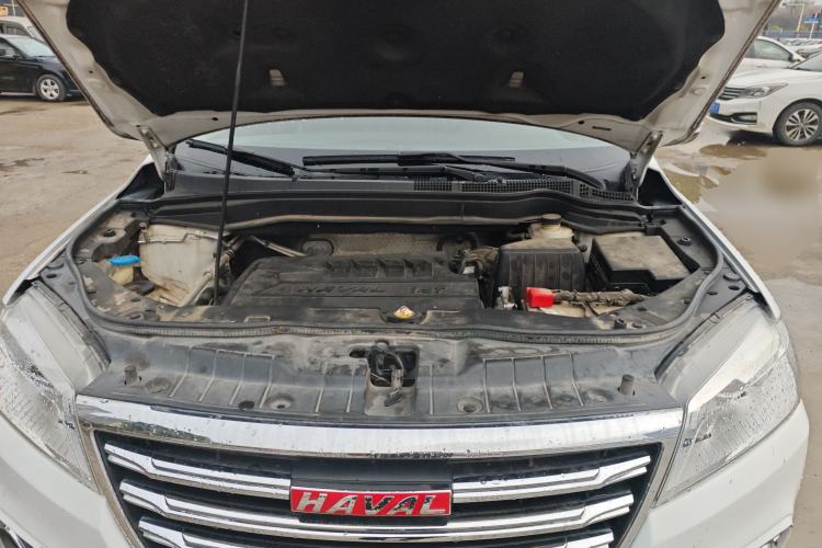 Used Haval H6 2018 Red-Label Sport Version 1.5T Manual Two-Wheel Drive Elite Model Engine Bay