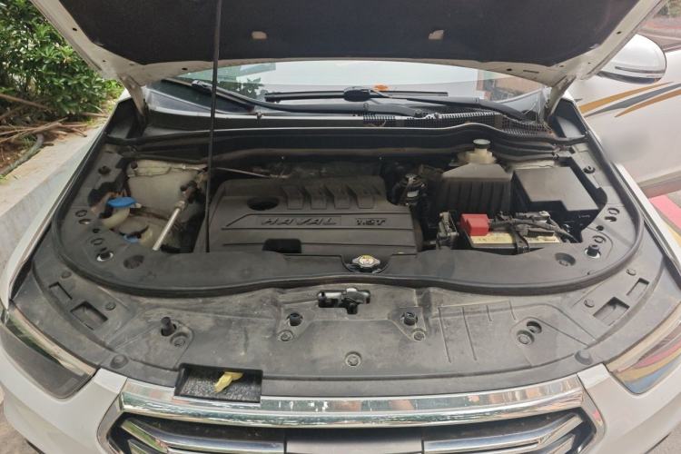 Used Haval H6 2018 Sport Edition 1.5T Automatic Two-Wheel Drive Elite Model China V Standard Engine Bay