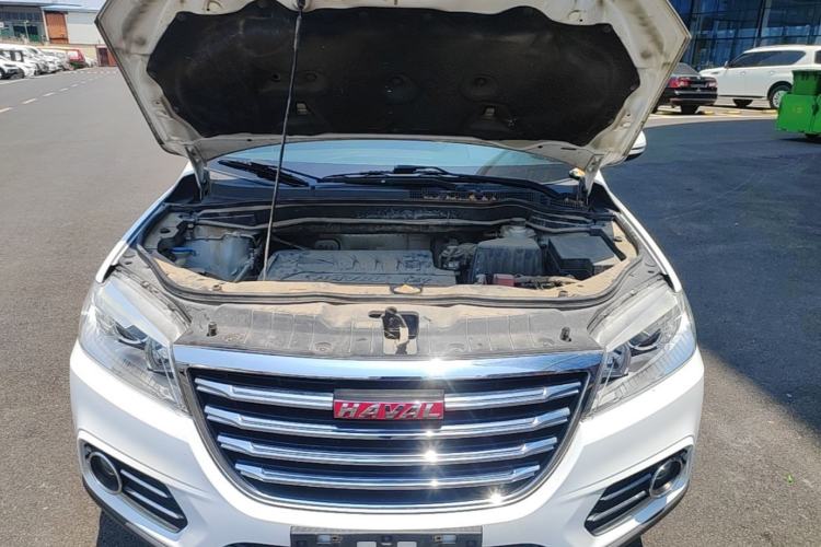 Used Haval H6 2018 Red-Label Sport Version 1.5T Manual Two-Wheel Drive Elite Model Engine Bay