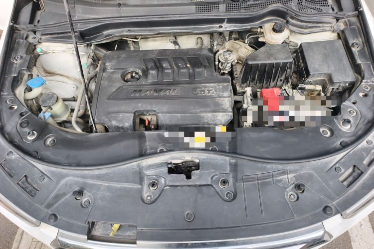 Used Haval H6 2018 Sport Edition 1.5T Manual Two-Wheel Drive Elite Model China V Standard Engine Bay